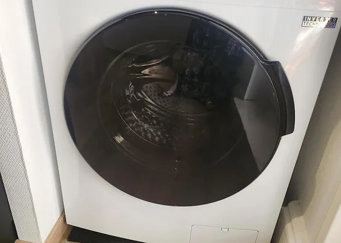 R&b Avec Terrasse -5 Mins Gare - Rue Calme Dans Centre Appartement *